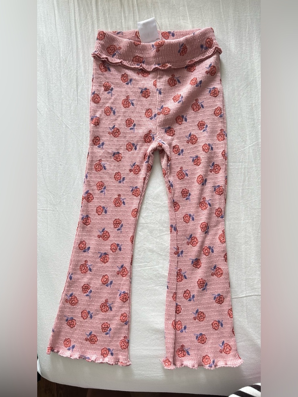 NWOT Zara kids 3T Girls Pink Floral Ribbed flare Pants